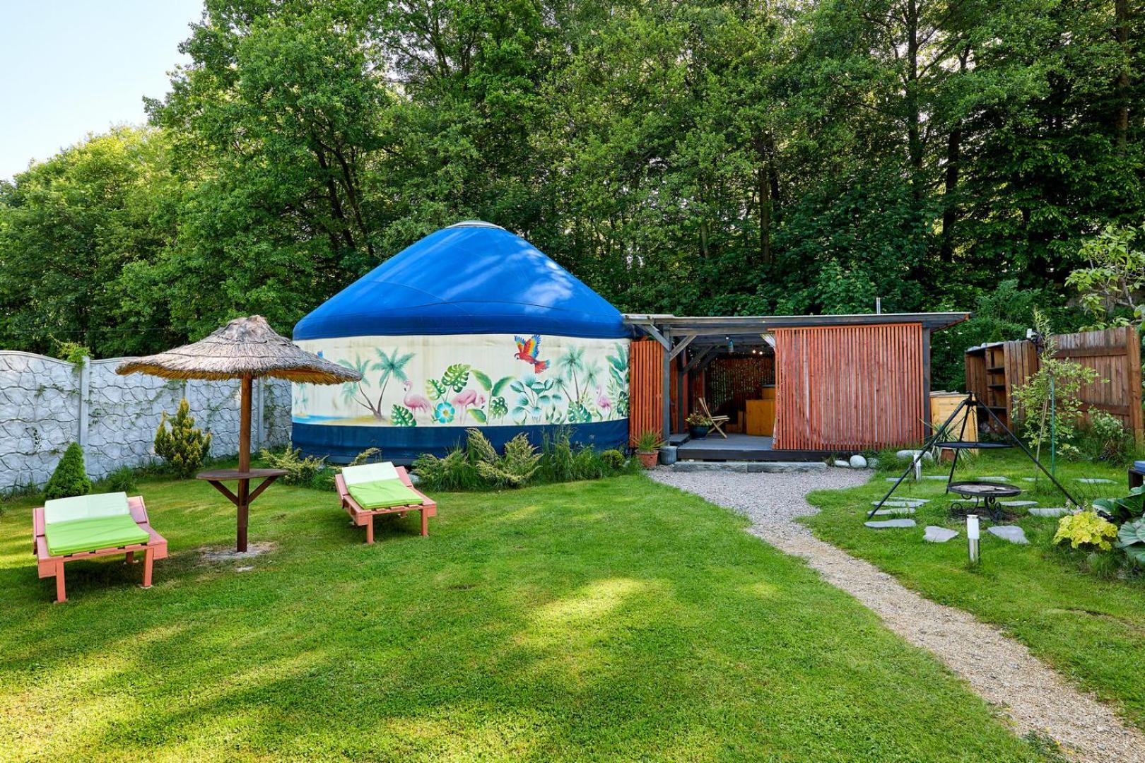 Aloha Glamp - Okragle Domki Przy Rzece - Balia I Sauna - Energylandia Zagornik Exterior photo